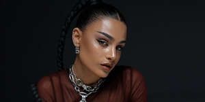 Armenia 2023: Brunette