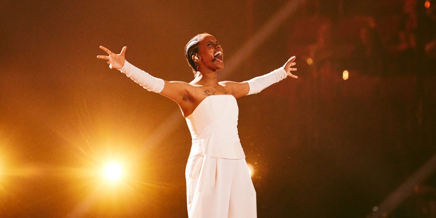 Imní faoi 'athbhreithniú' ar Acht Teanga, image size:1400x700